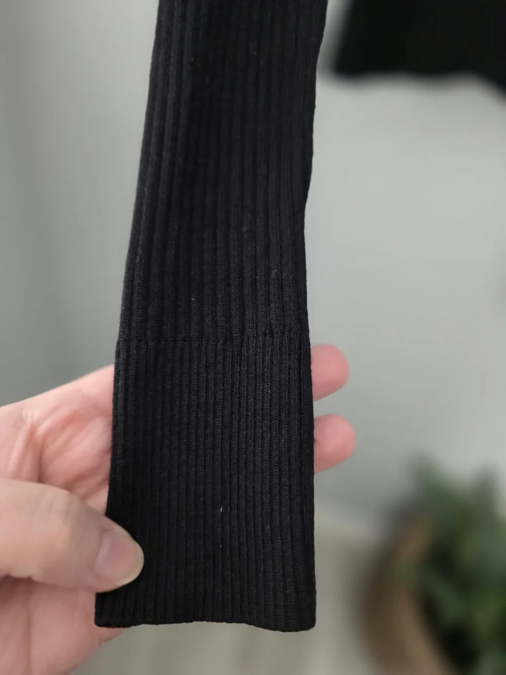 Maeve by Anthropologie Ribbed Knit Cropped Cardigan Black XXS - Picture 5 of 9